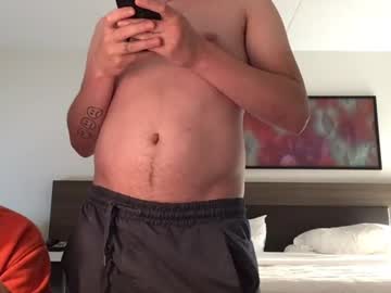 twostraightboyss