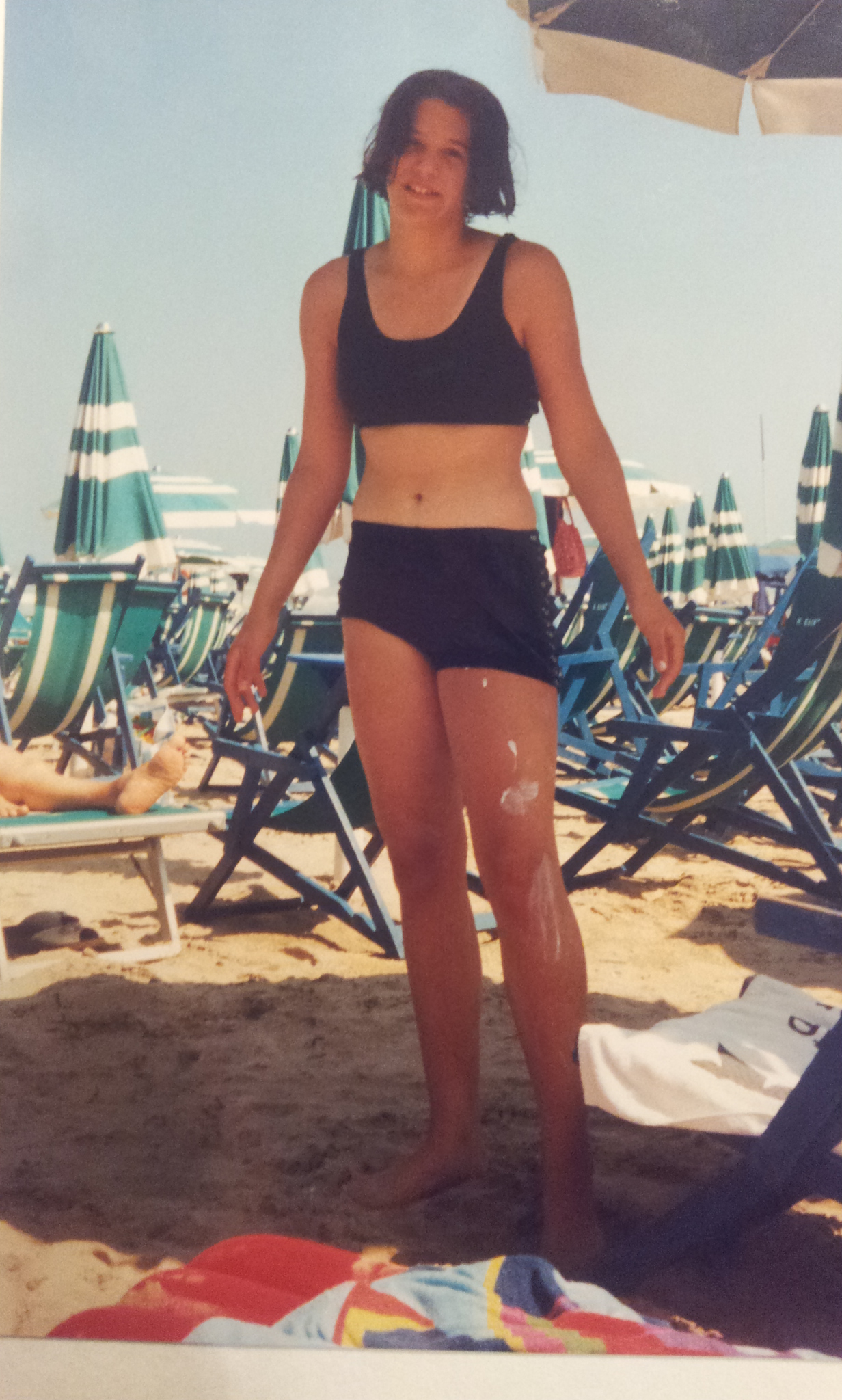 Flat / small Tits / K(l)eine Titten — 36