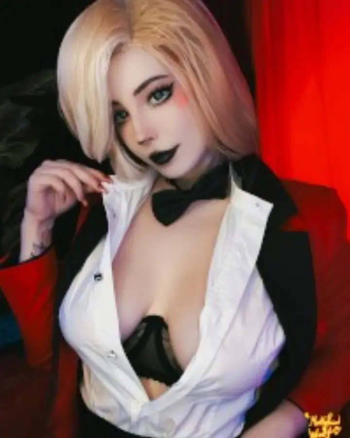 MollyRedWolf Cosplay — 52